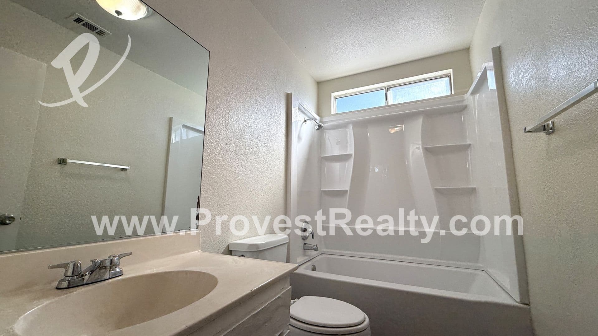 Apple Valley Apartment: 22544 Sioux Rd