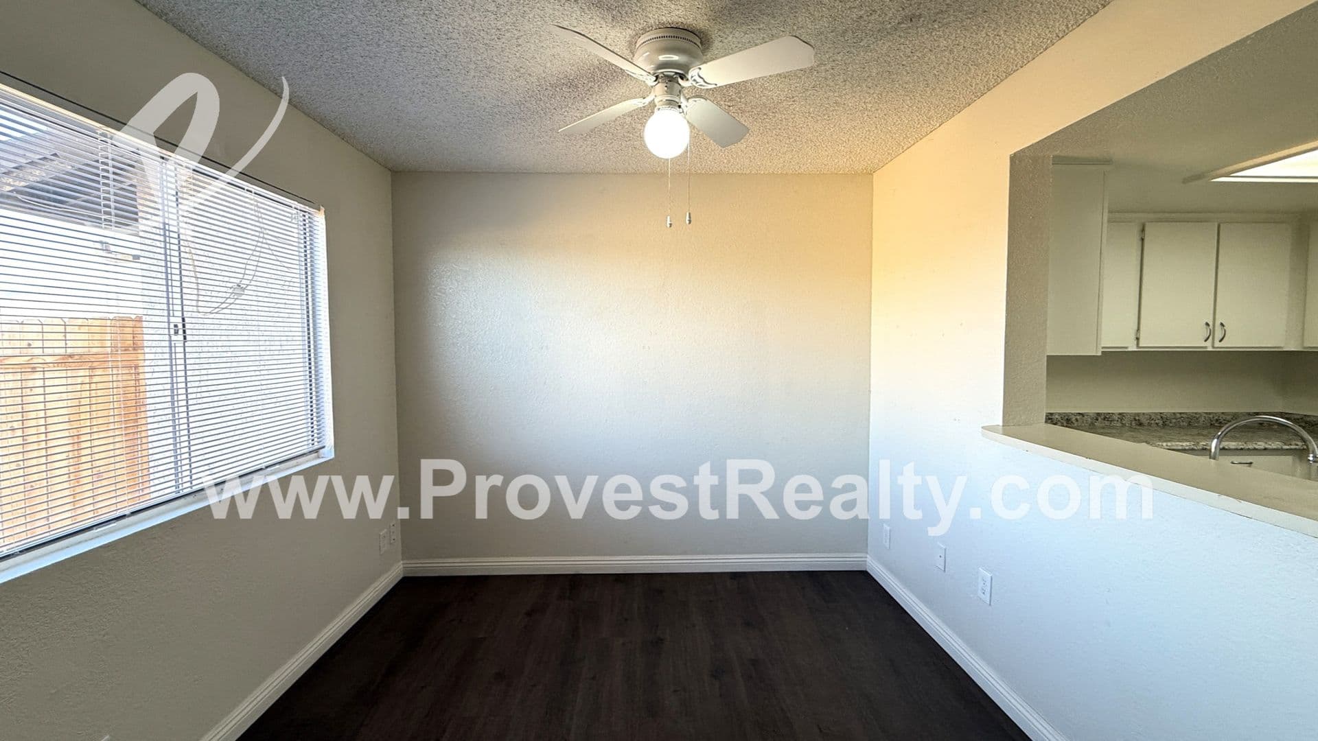 Apple Valley Apartment: 22544 Sioux Rd