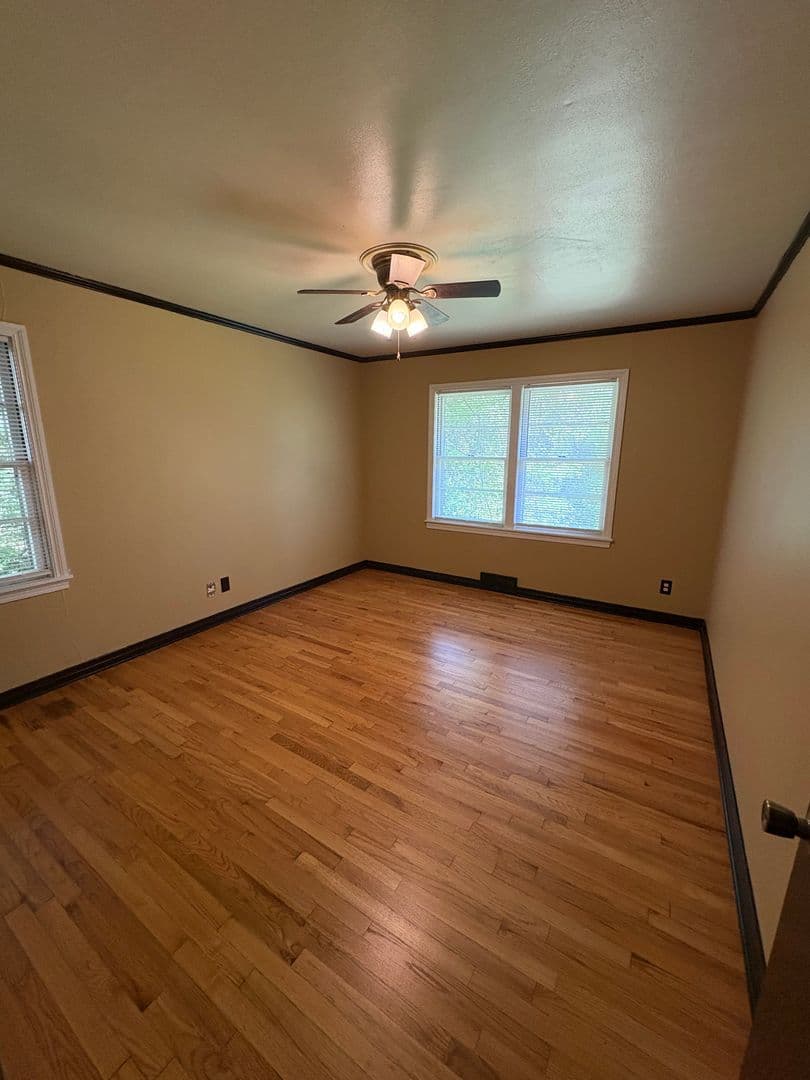 Fayetteville Apartment: 873 Clinton Dr.