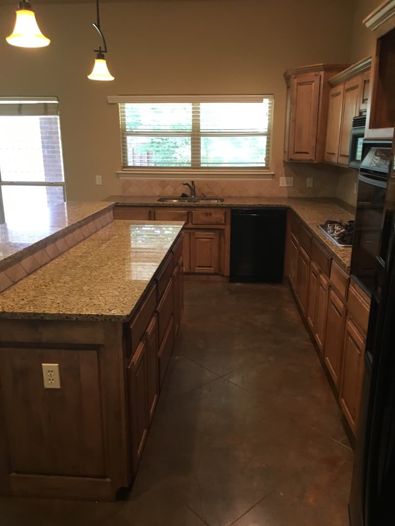 Fayetteville House: 4109 W. Stoney Bend Dr.