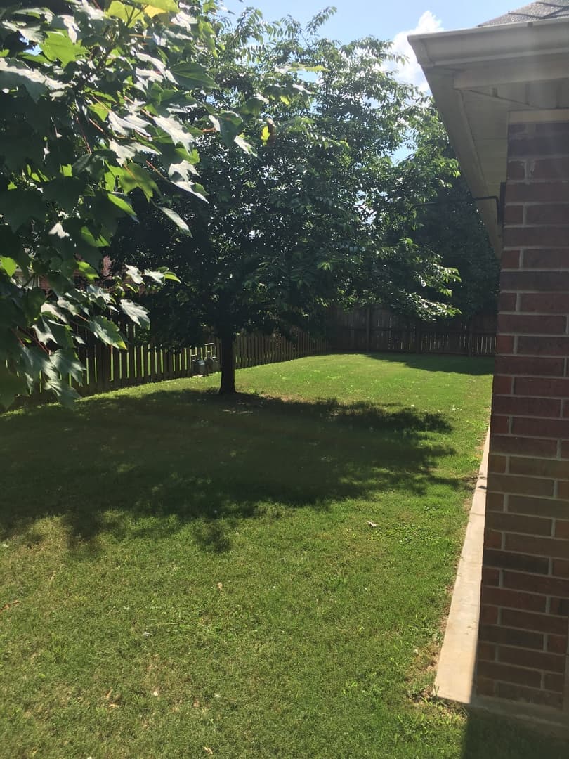 Fayetteville House: 4109 W. Stoney Bend Dr.