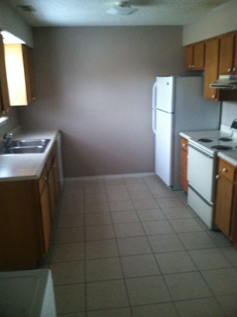 Fayetteville Apartment: 1023-1057 Eagle