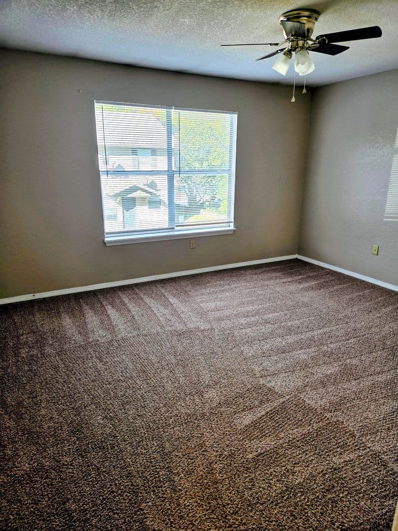 Fayetteville Apartment: 1023-1057 Eagle