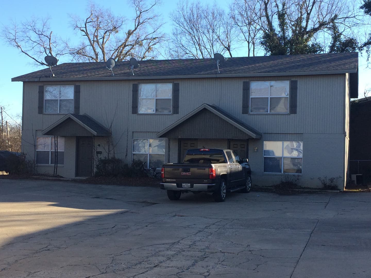 Fayetteville Apartment: 1023-1057 Eagle