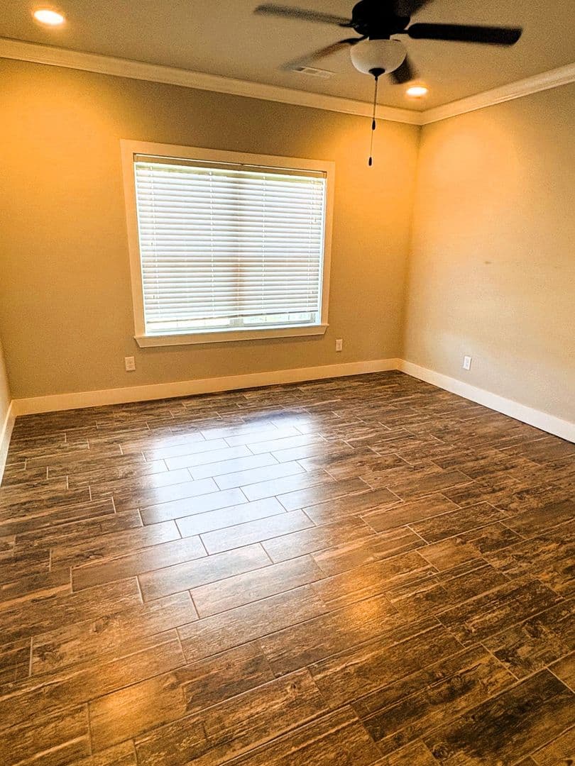 Bentonville Townhome: 1801 & 1803 SW Stonegrove Rd.