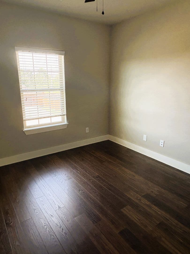 Bentonville Townhome: 1801 & 1803 SW Stonegrove Rd.