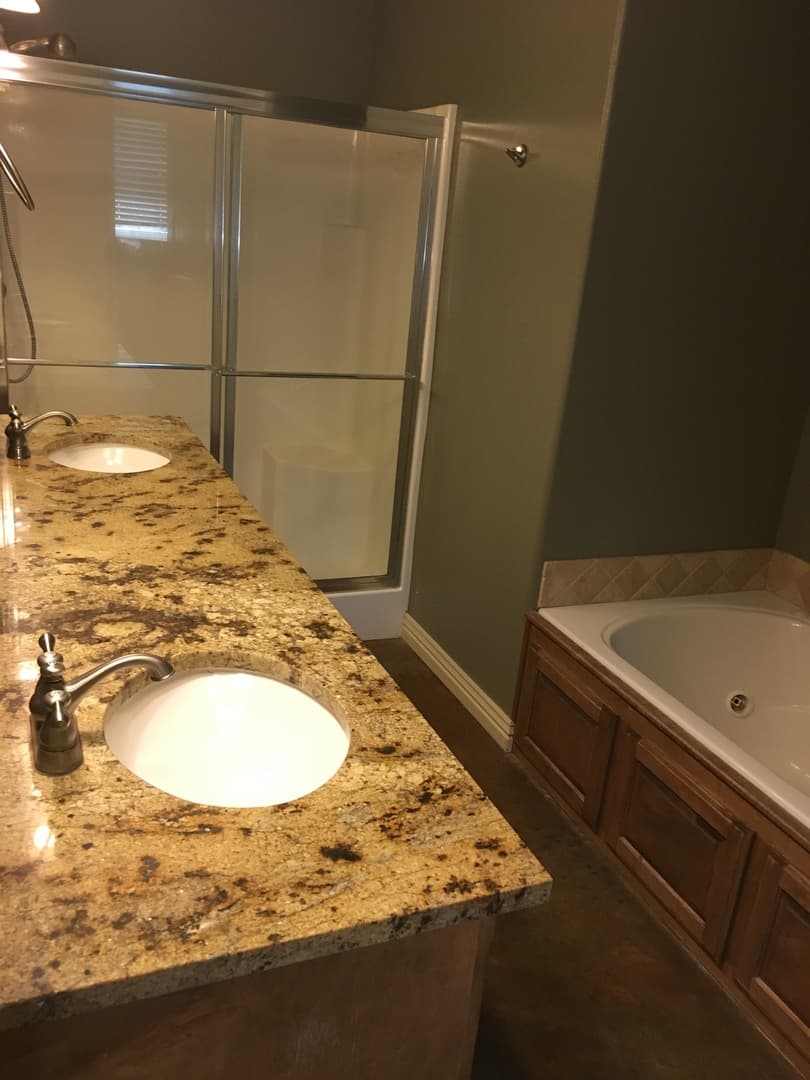Fayetteville House: 4109 W. Stoney Bend Dr.