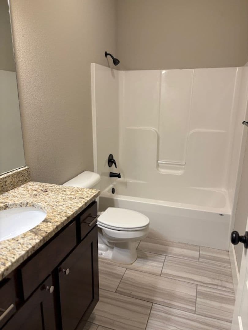 Bentonville Townhome: 1801 & 1803 SW Stonegrove Rd.