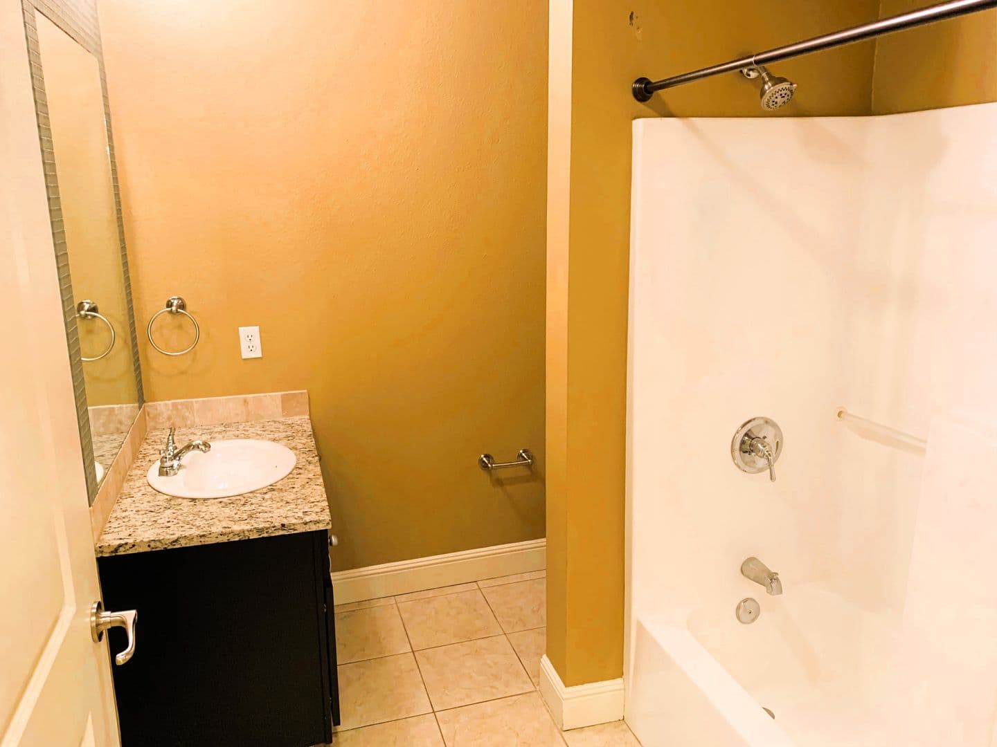 Fayetteville Apartment: 600 W. Meadow St. Unit# 310
