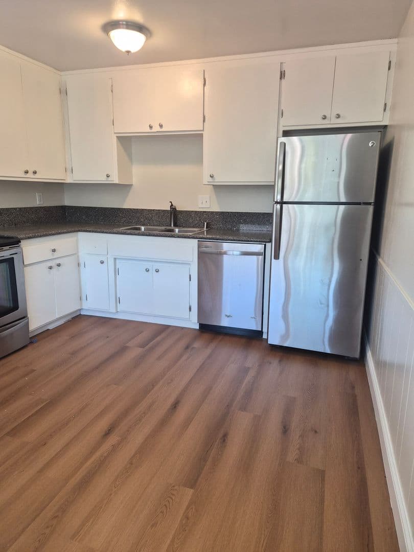 Campbell Apartment: 227 Hollis Avenue