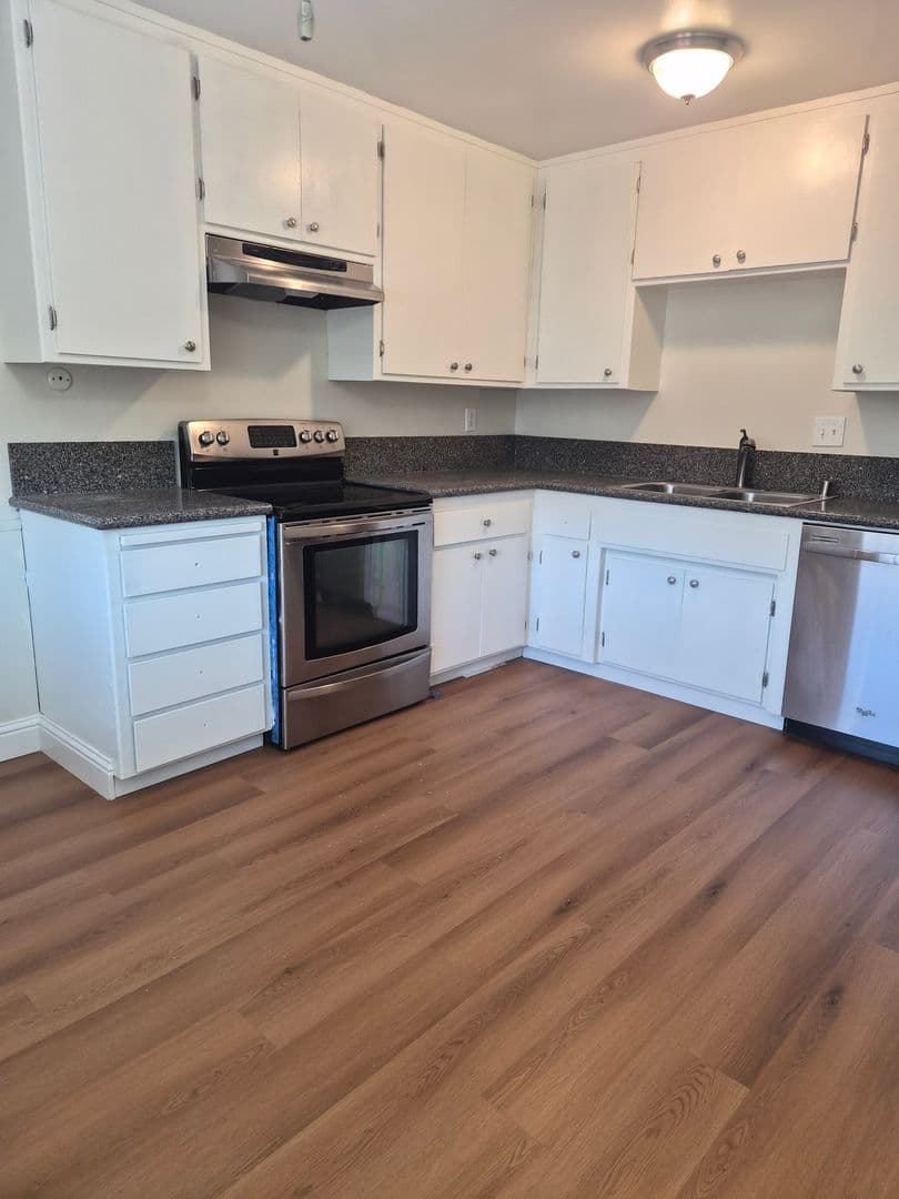 Campbell Apartment: 227 Hollis Avenue