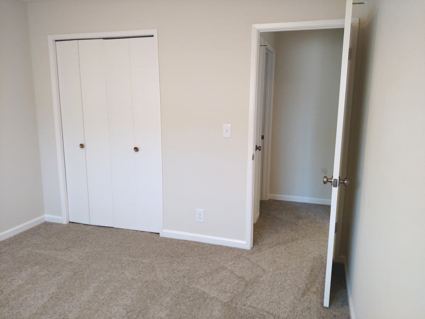 Campbell Apartment: 227 Hollis Avenue