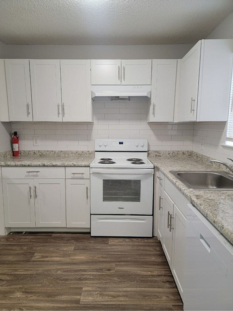 Madison Apartment: 101-A Abby Lane