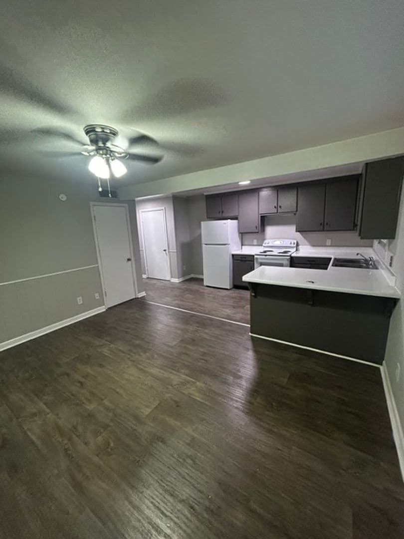 Cleveland Apartment: 3716 Cliffside Drive