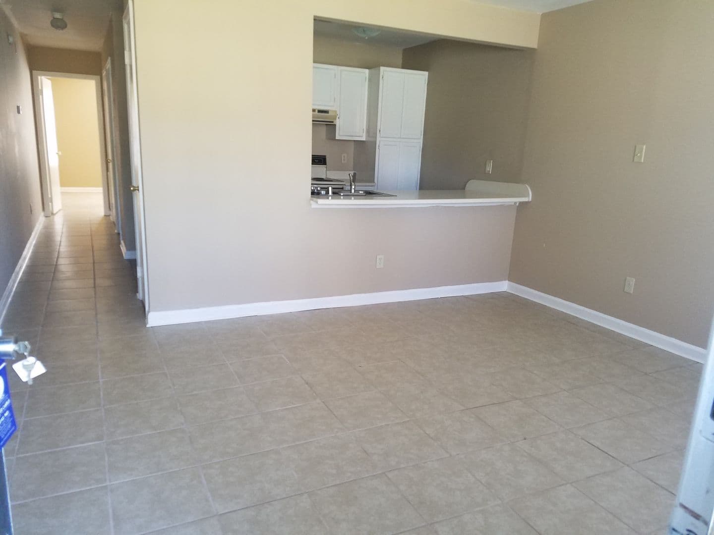 Decatur Apartment: 1402-1406 Brookline Avenue SW