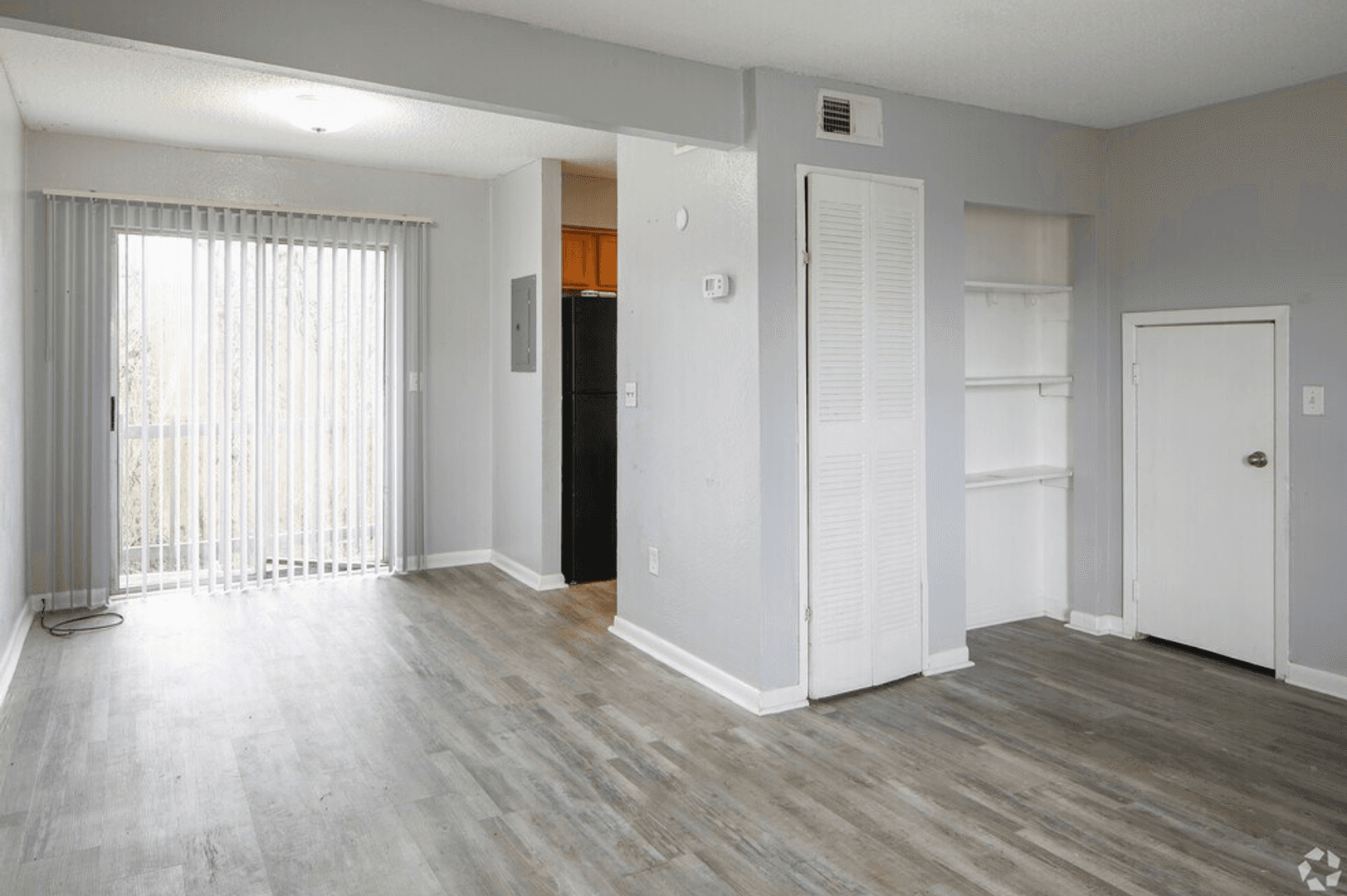 Bridgeport Apartment: 2101 5th Street