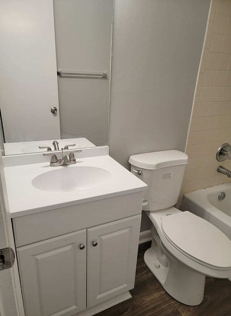Madison Apartment: 101-A Abby Lane