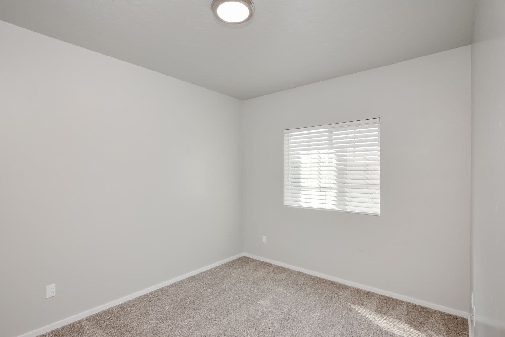 Nampa Apartment: 16344 N. Franklin Blvd