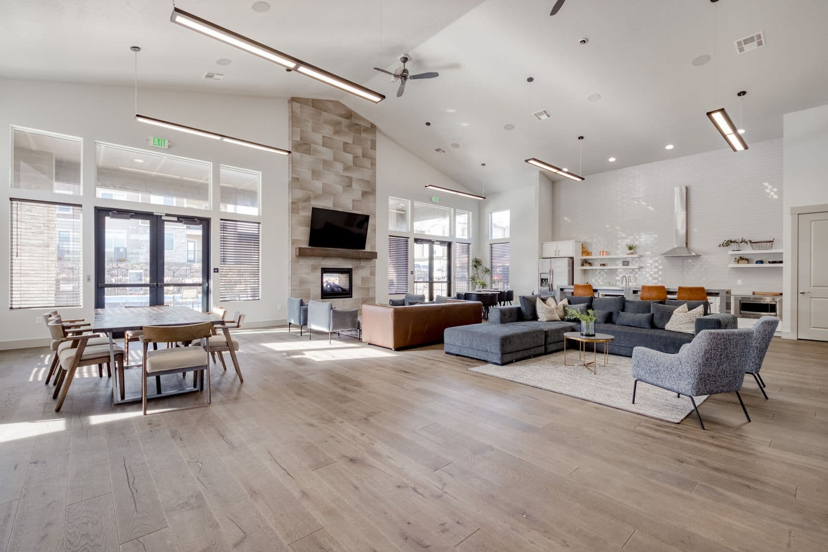 Meridian Apartment: 1699 S Grand Fork Way