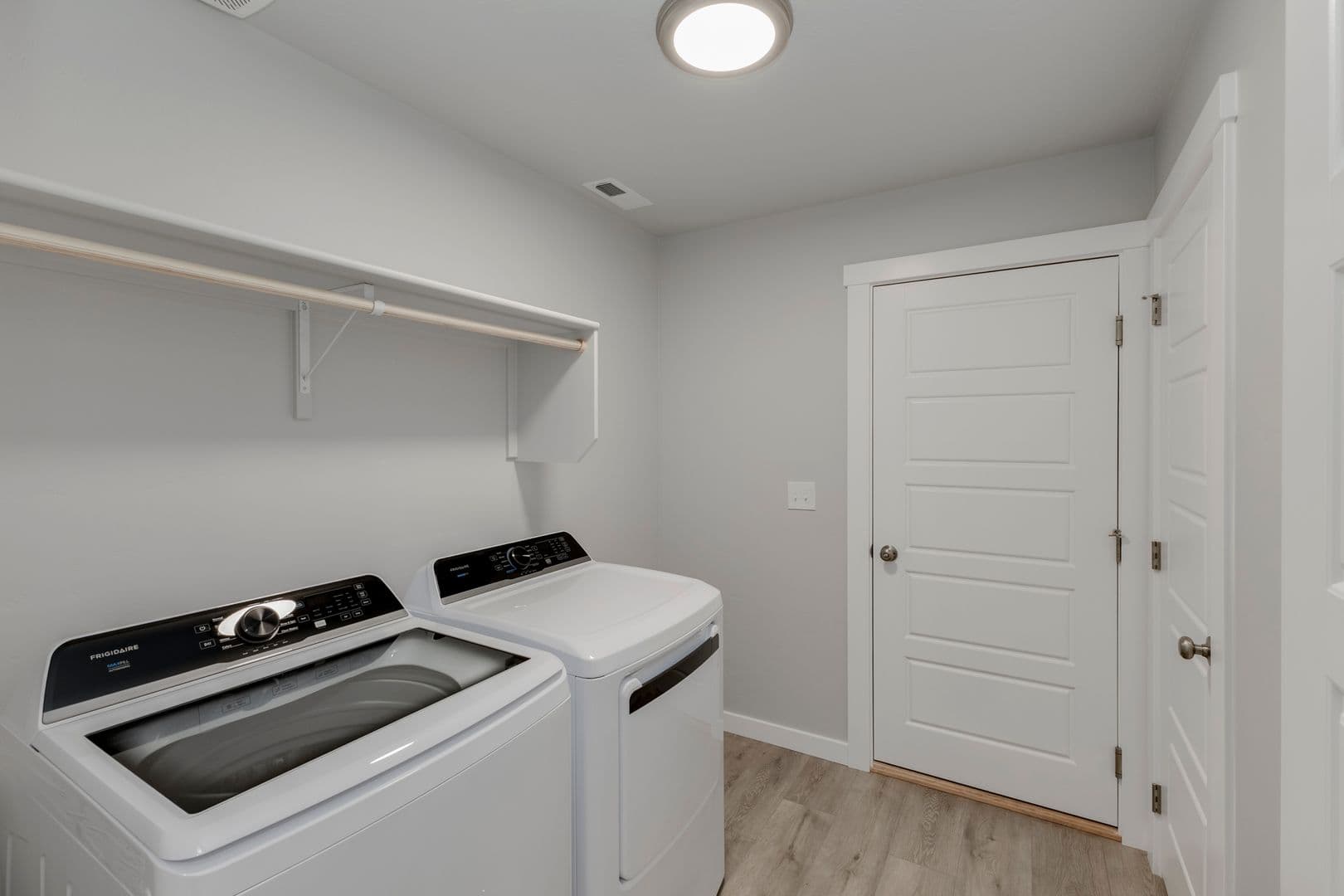 Nampa House: 12214 W Barrington Drive