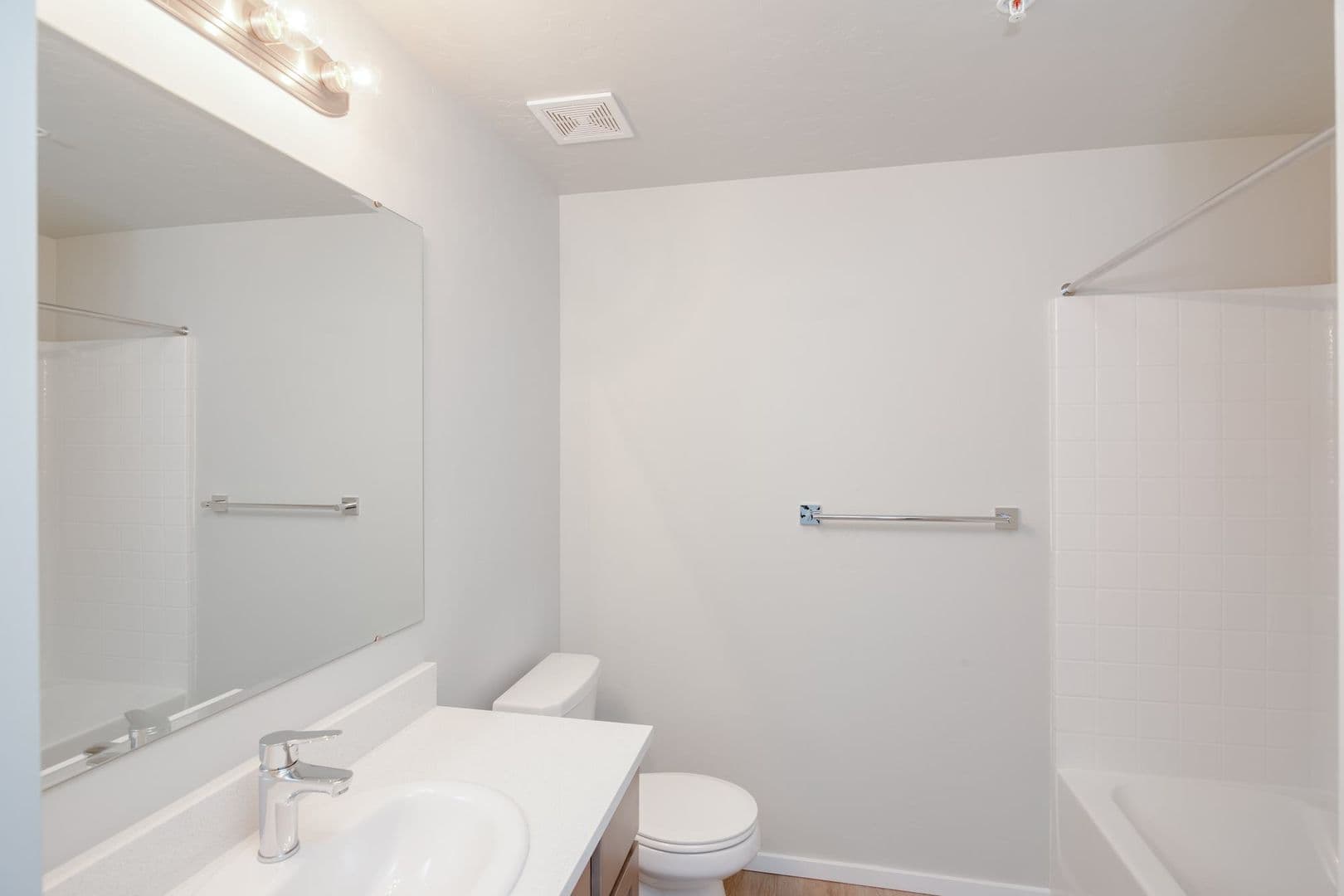 Nampa Apartment: 16344 N. Franklin Blvd