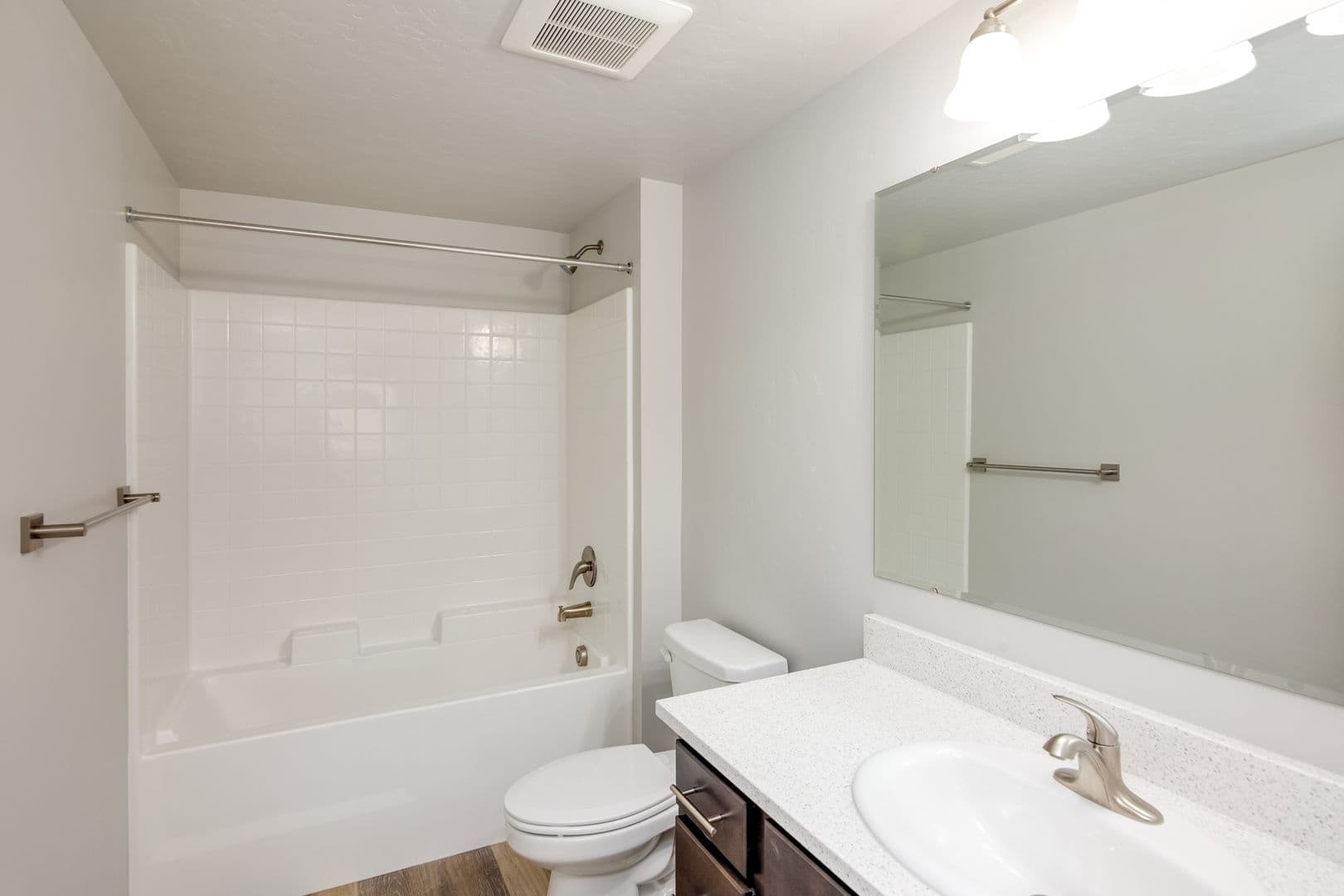 Kuna Apartment: 900 - 946 W. Ardell Road