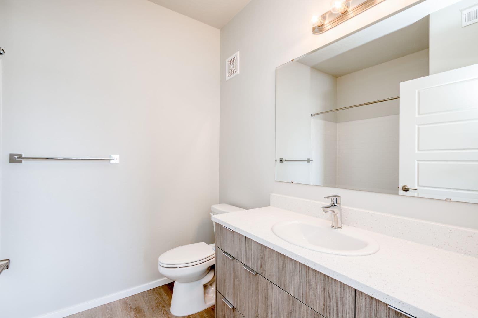 Meridian Apartment: 1703 S Grand Fork Way