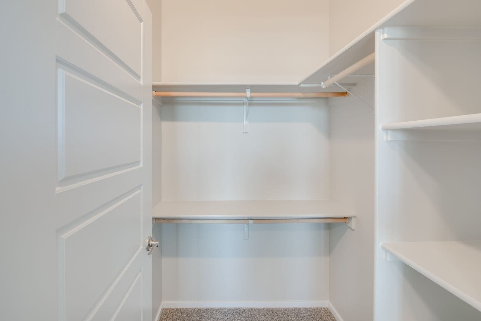 Meridian Apartment: 4820-4924 W. Ladle Rapids Drive