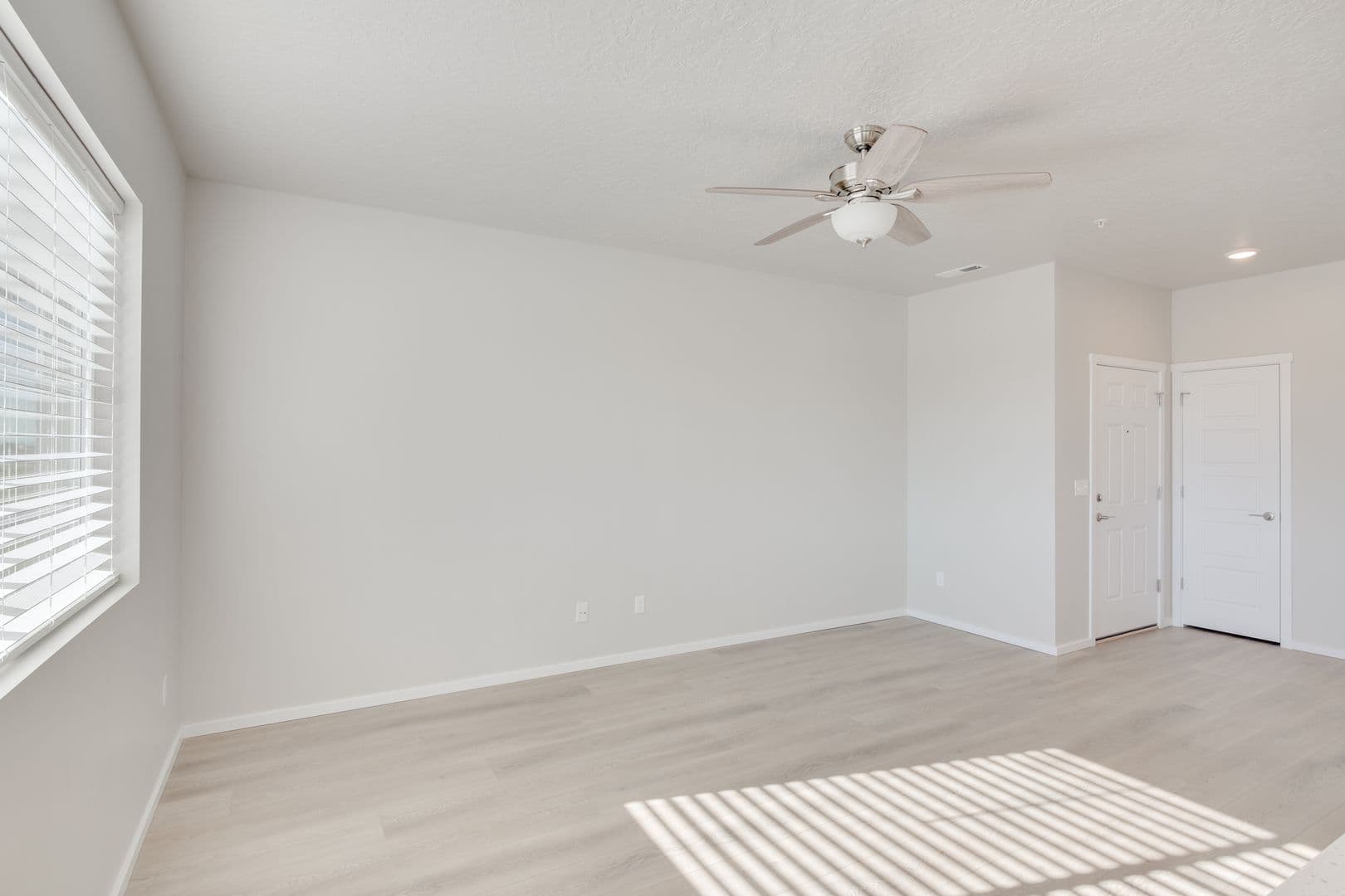 Meridian Apartment: 4820-4924 W. Ladle Rapids Drive