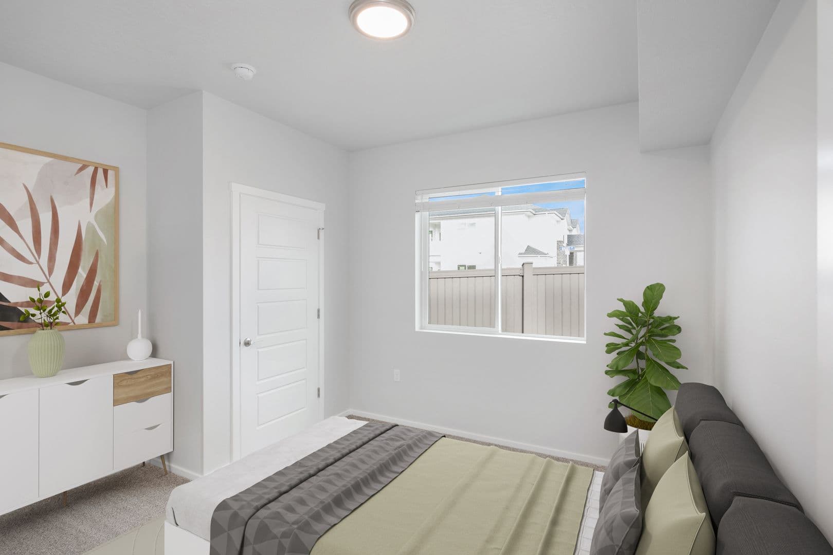 Caldwell Apartment: 923 Rigby Lane #202