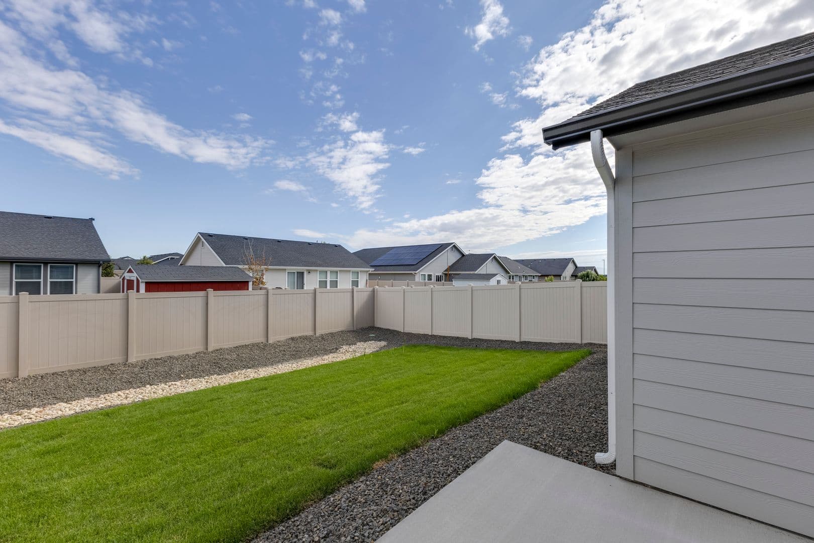 Nampa House: 12214 W Barrington Drive