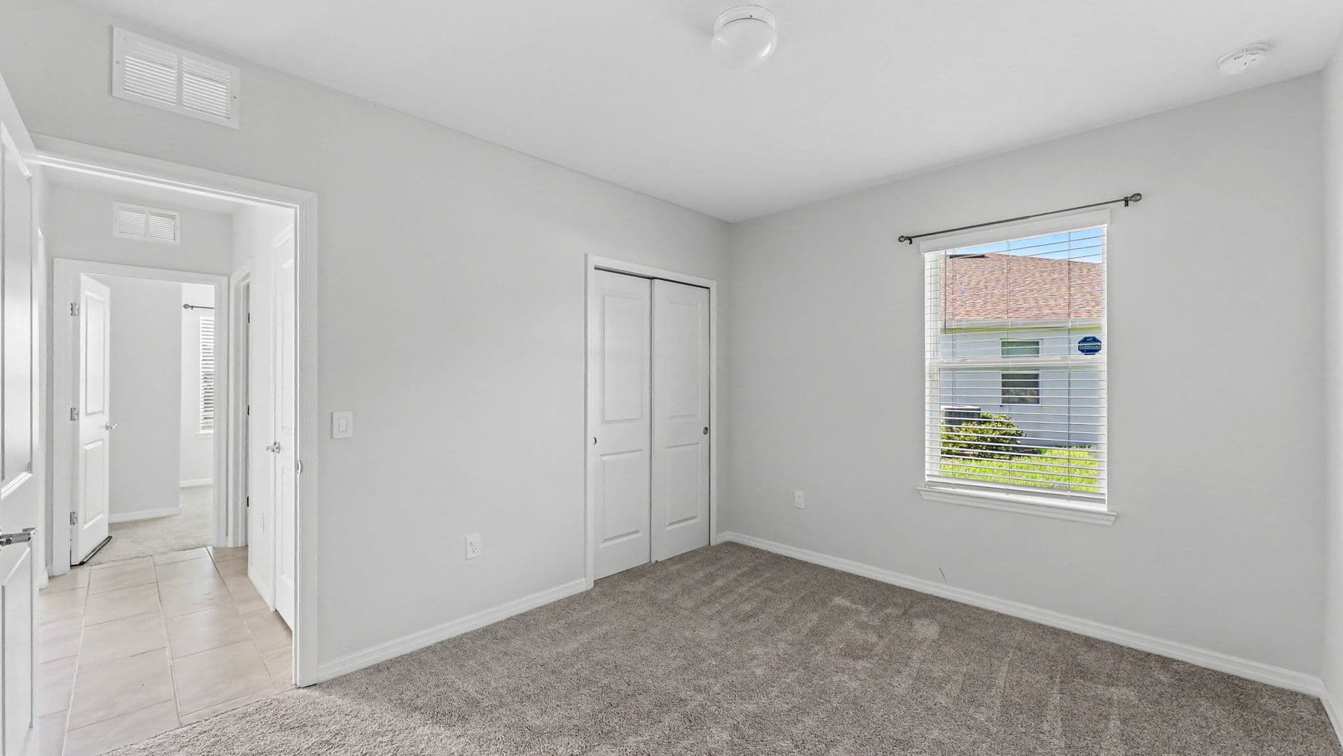 Winter Haven House: 1050 Michelangelo Ln