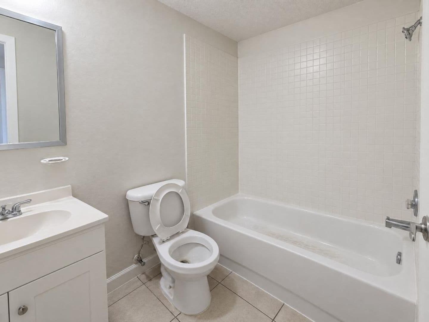 Haines City Apartment: 401 W Florida Ave