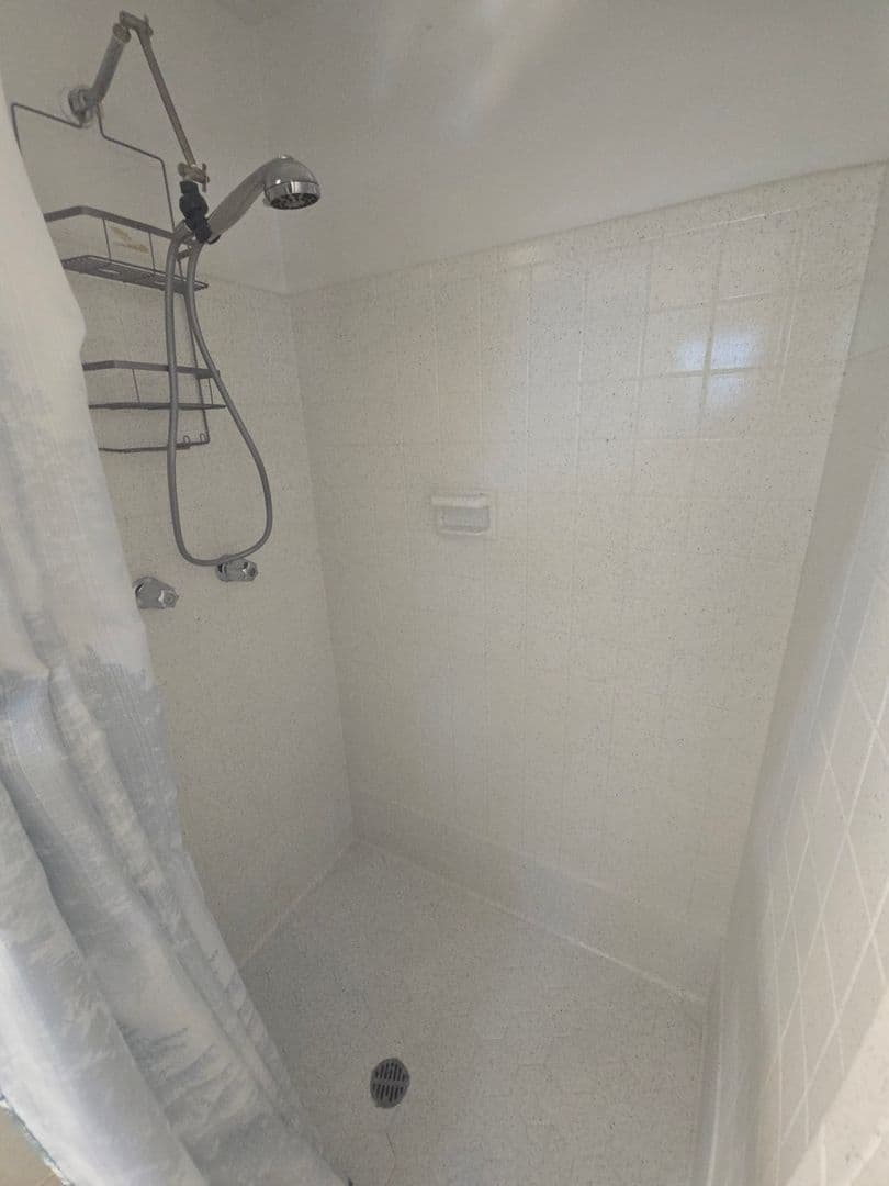Lakeland House: 1707 Staunton Ave