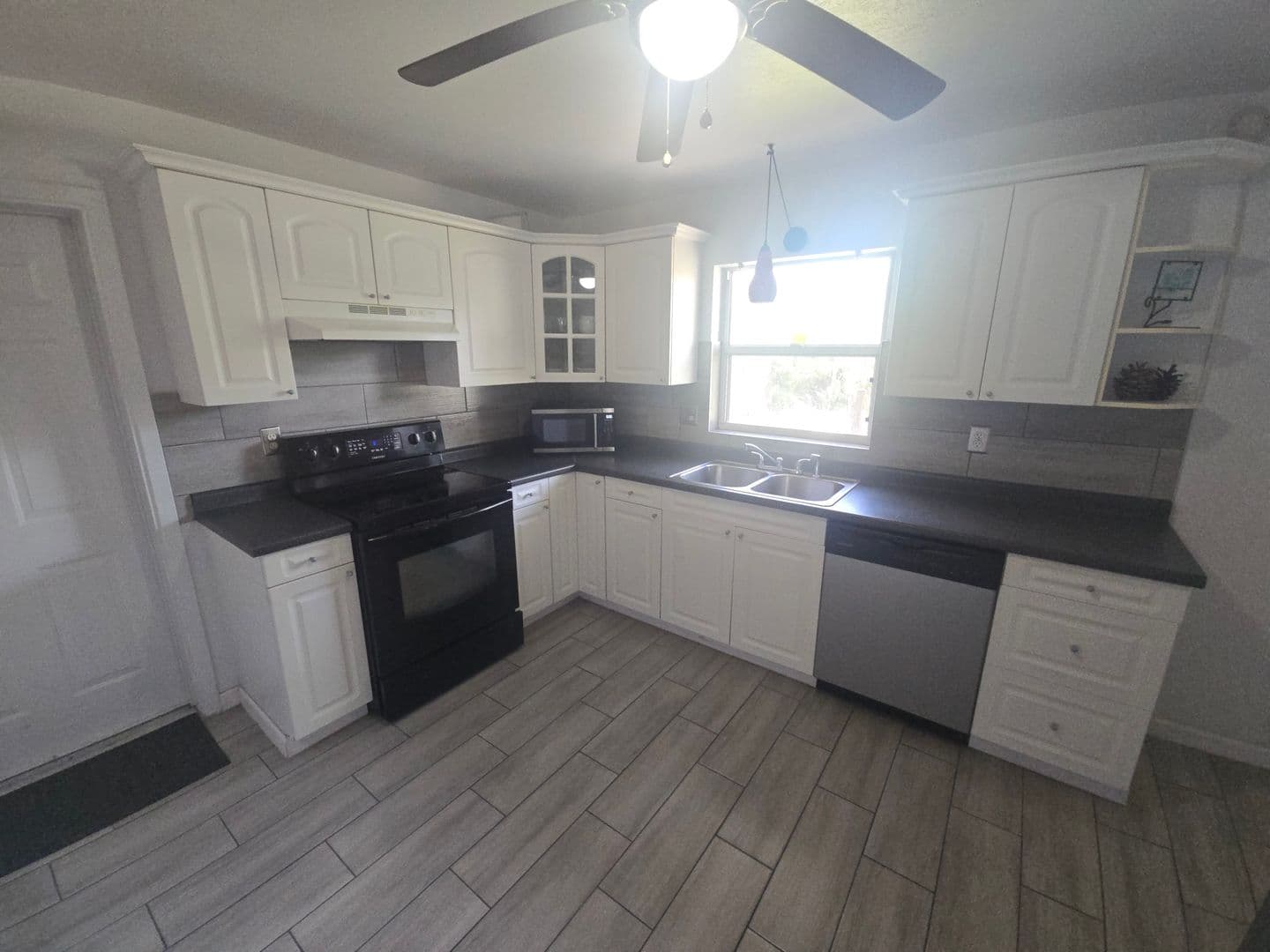 Lakeland House: 1707 Staunton Ave
