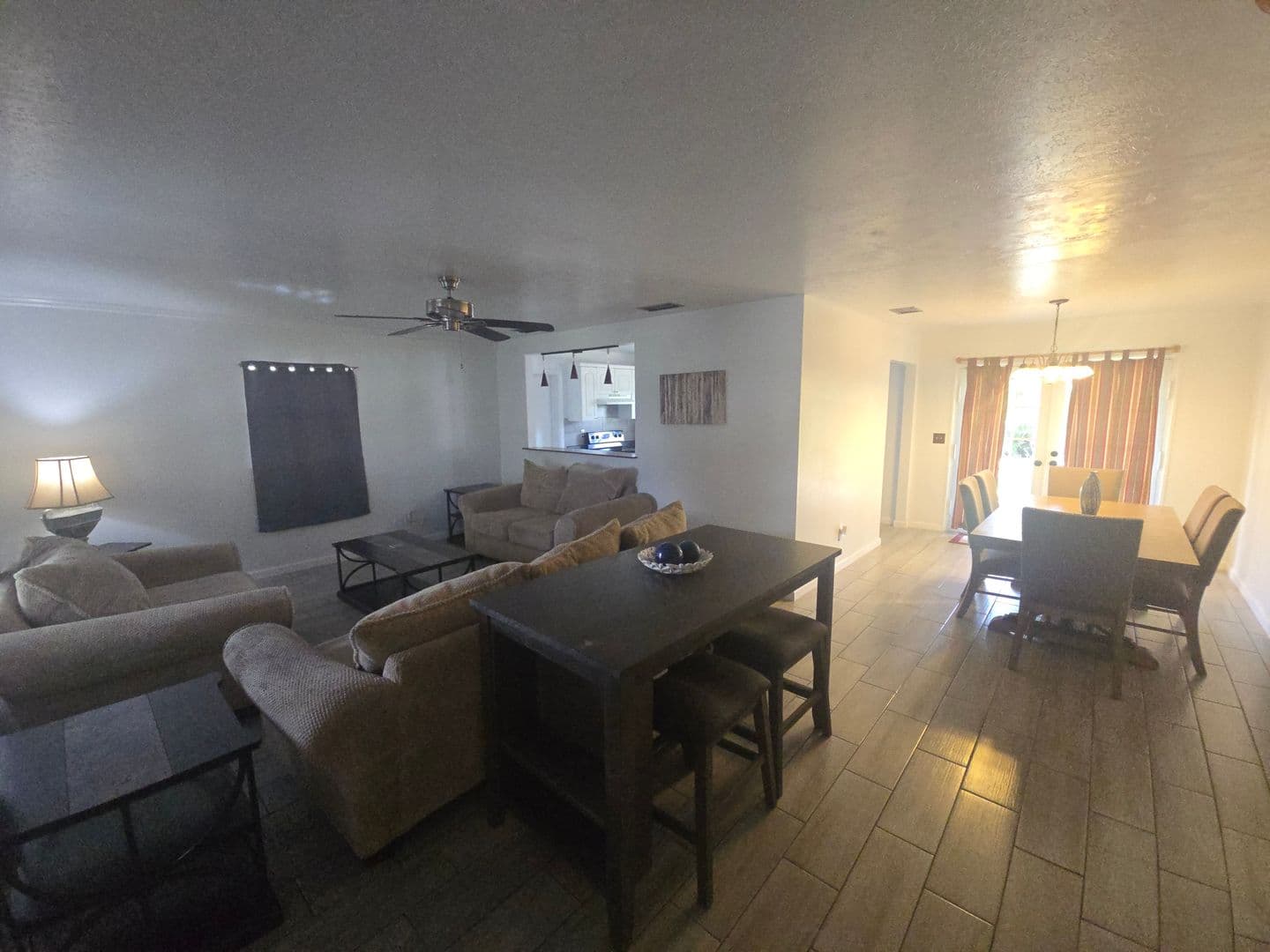 Lakeland House: 1707 Staunton Ave