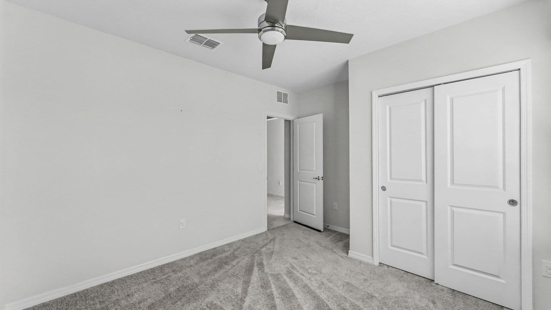 Winter Haven House: 1050 Michelangelo Ln