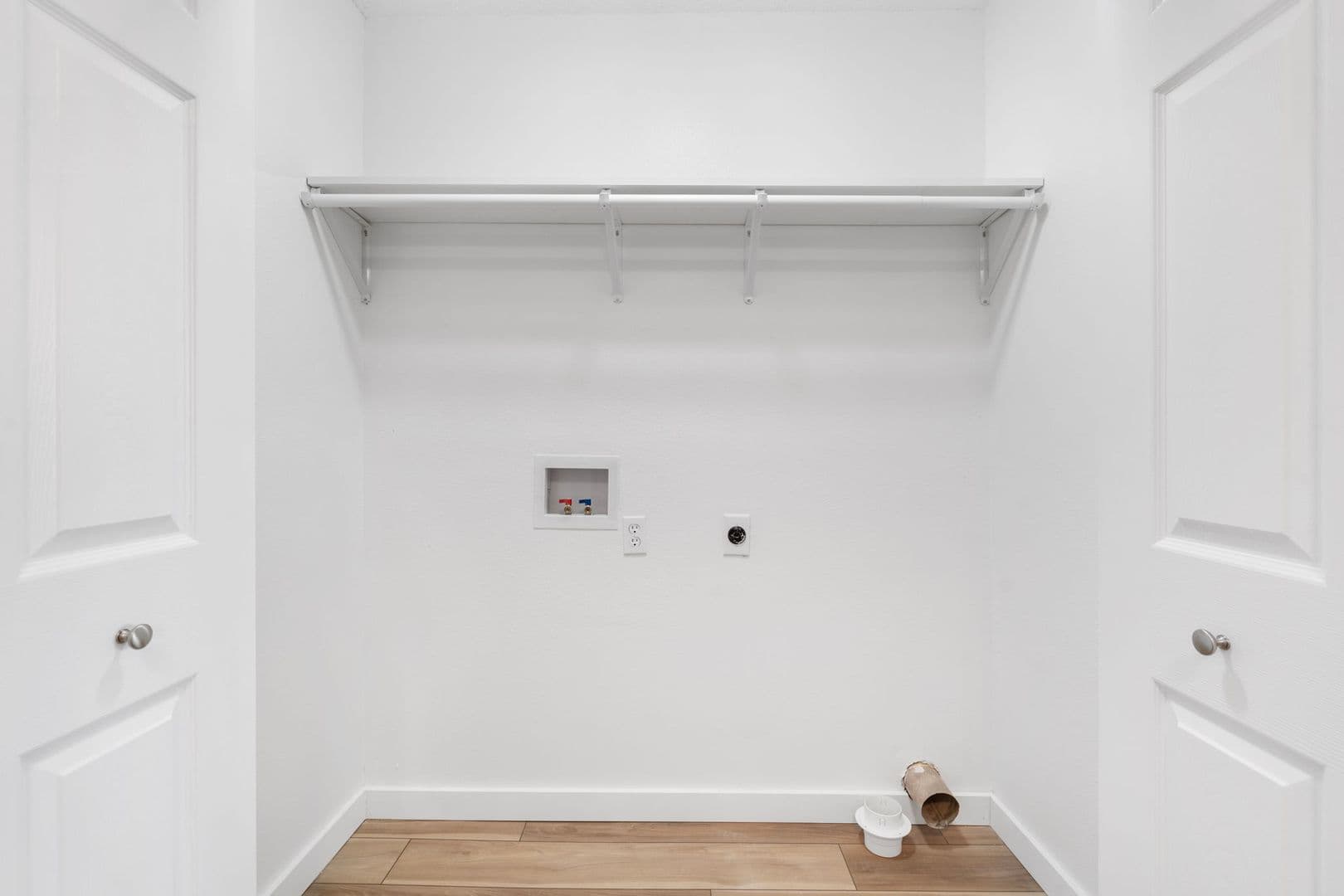 Springfield Apartment: 3110-3180 West Greenwood Street