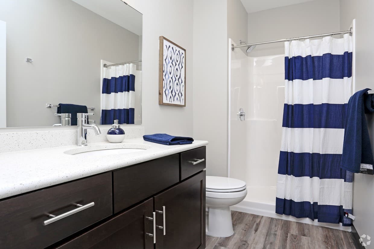 Superior Apartment: 320 F Street