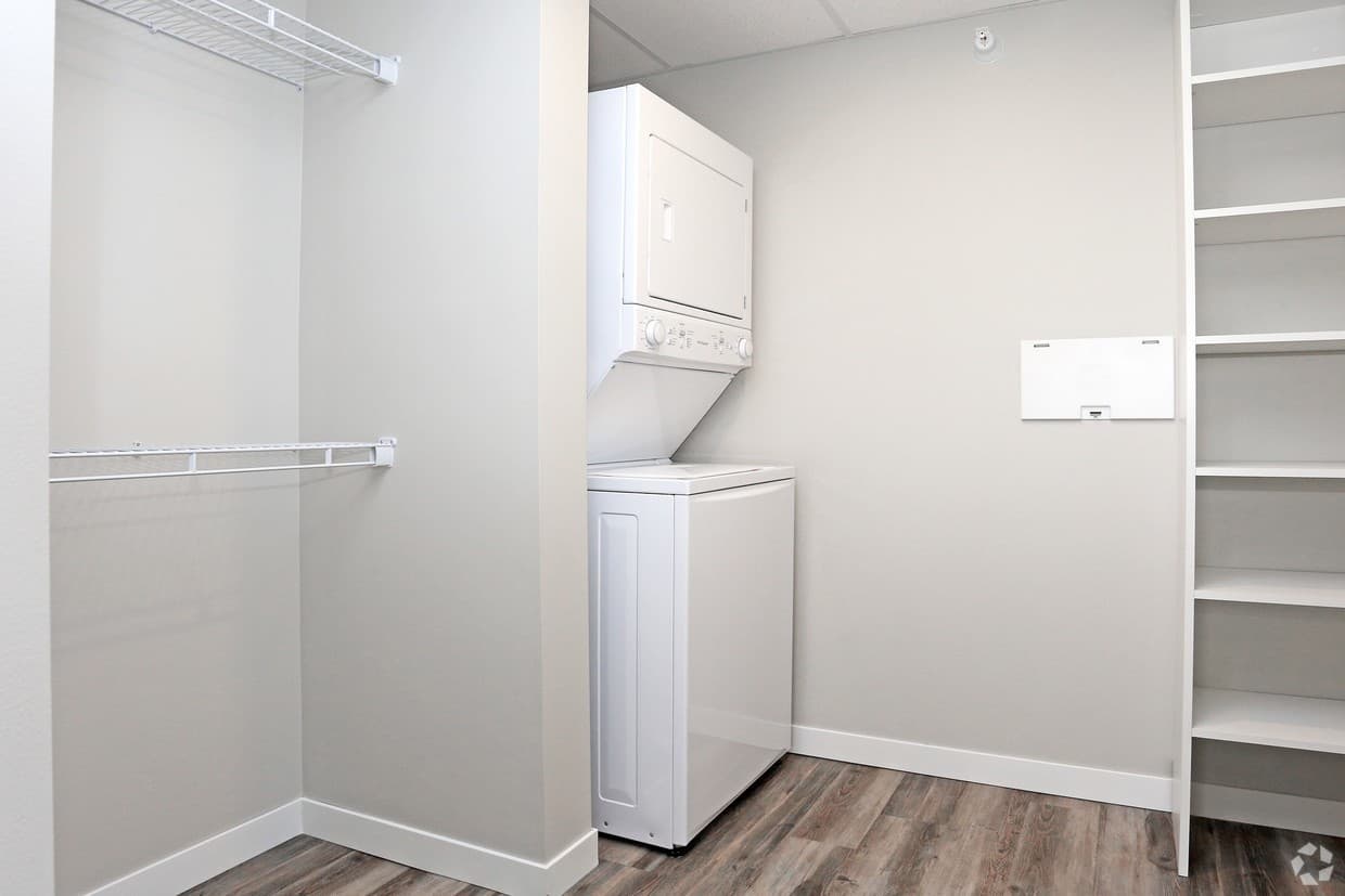 Superior Apartment: 320 F Street