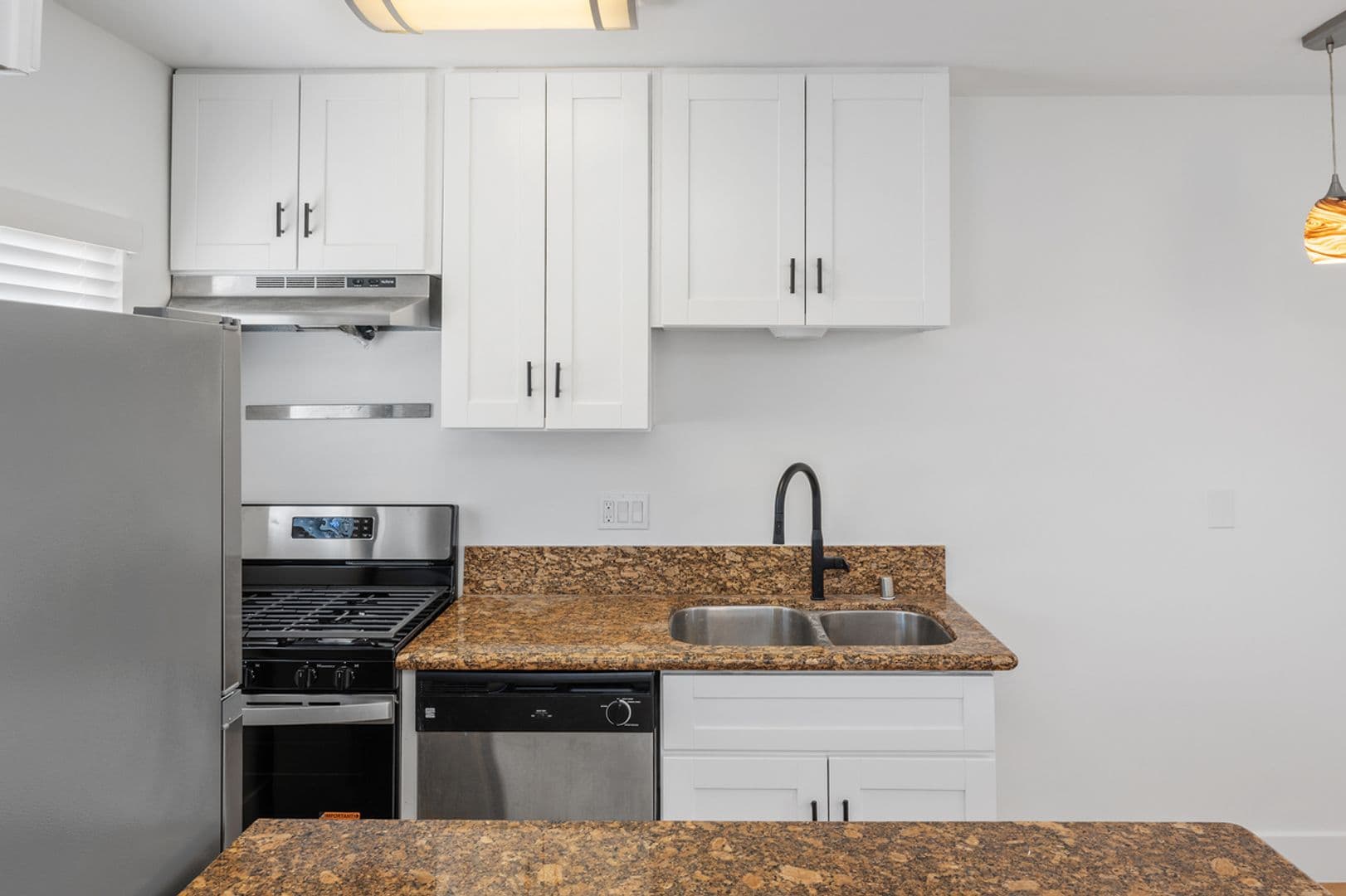 Imperial Beach Apartment: 1413 HEMLOCK AVENUE