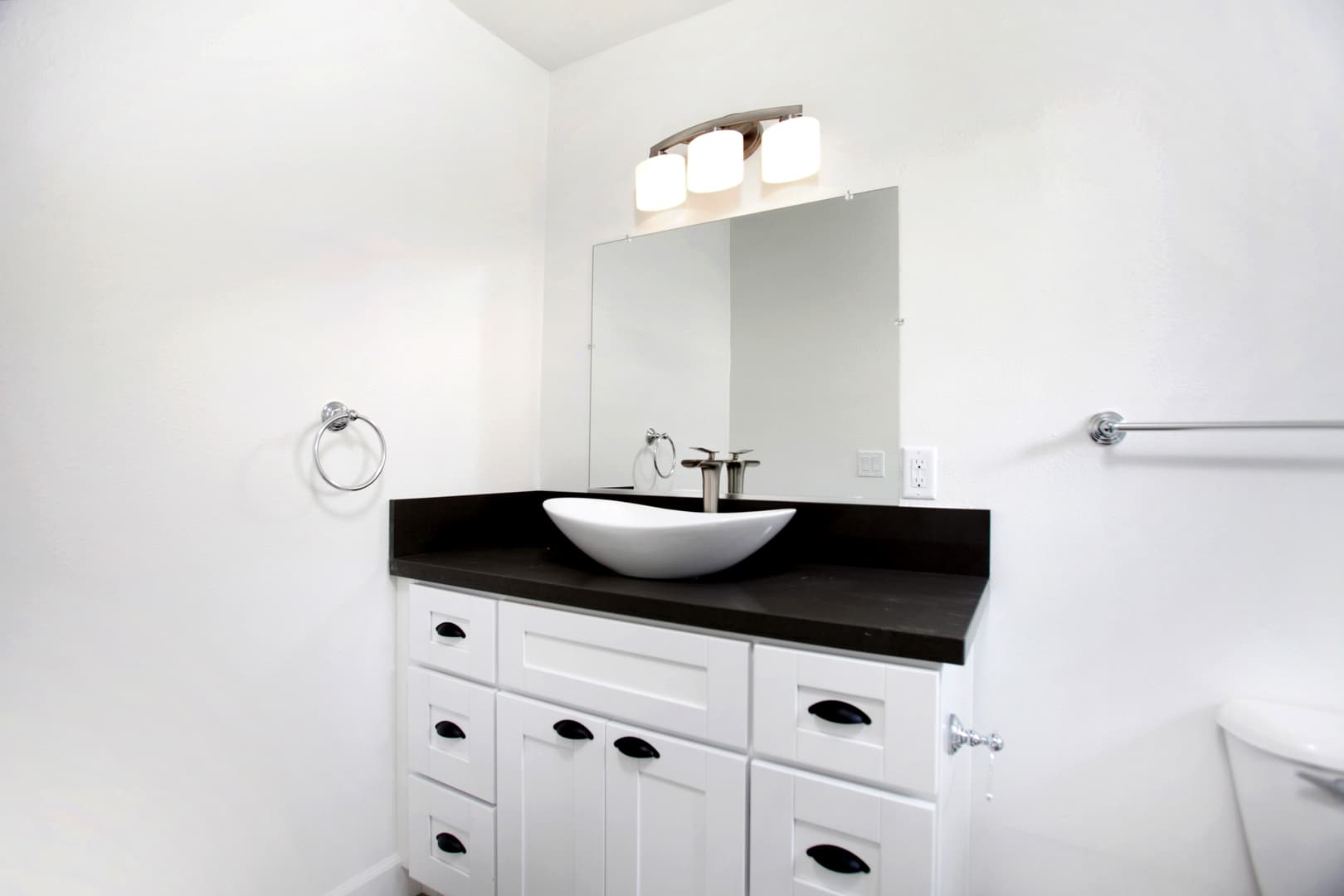 Imperial Beach Apartment: 1413 HEMLOCK AVENUE