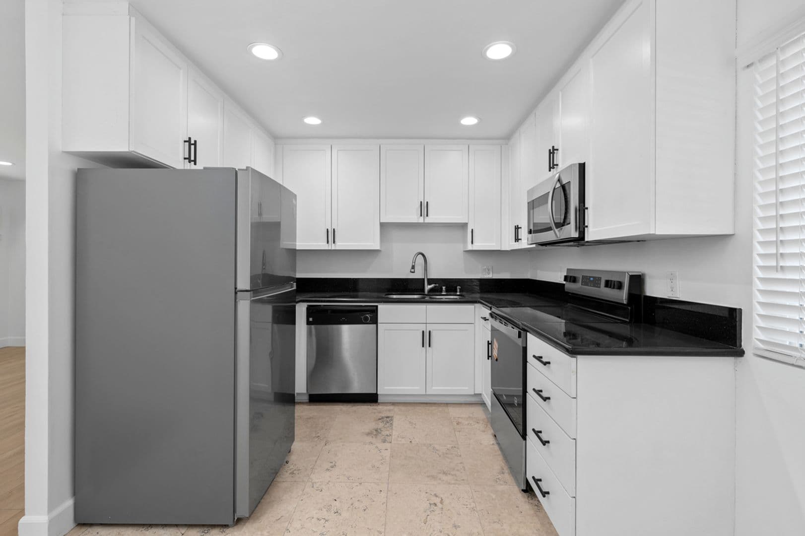 EL CAJON Apartment: 725 WASHINGTON HEIGHTS RD.