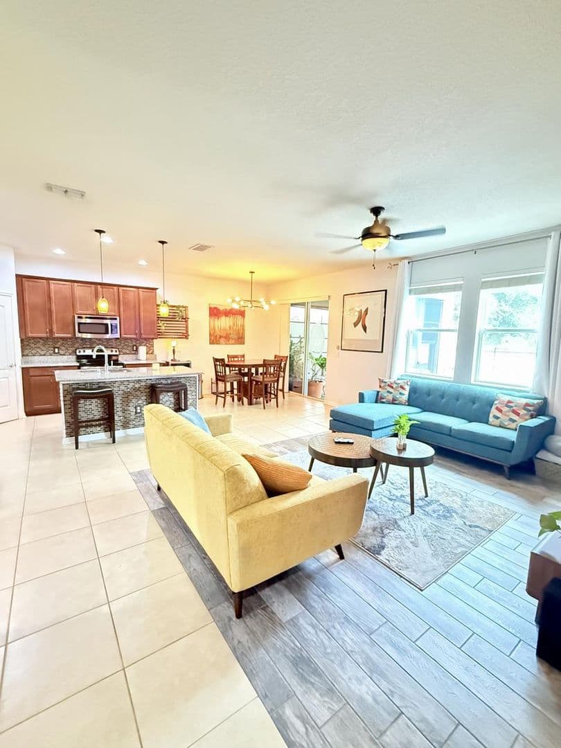 Saint Cloud House: 3503 Pixie Ln