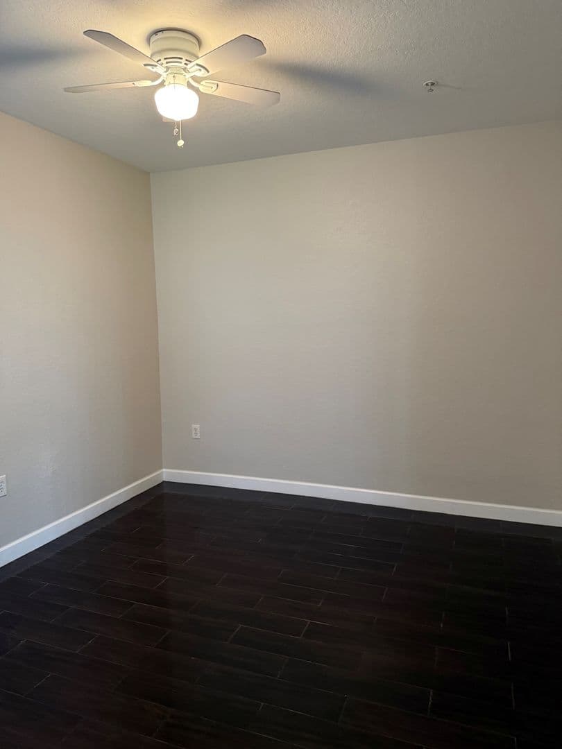 Orlando House: 5132 City St