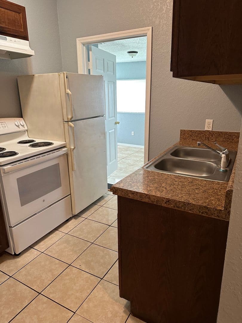 Haines City Townhome: 1302 Avenue K
