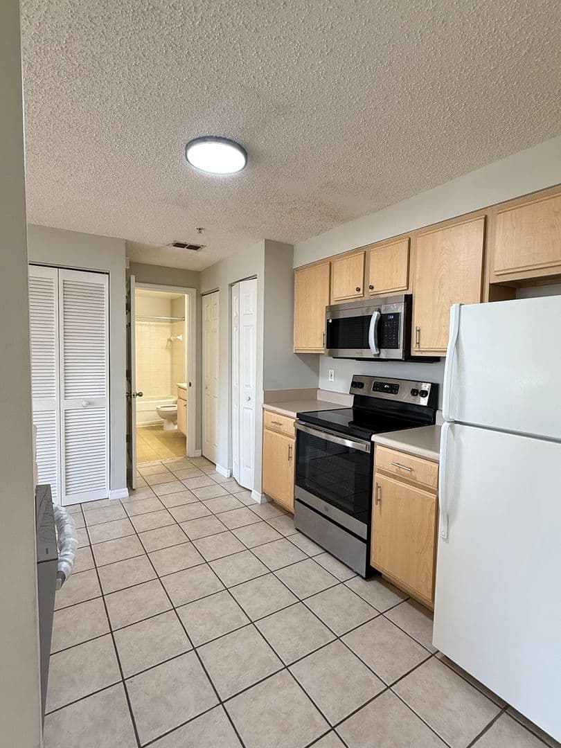 Orlando Condo: 10831 Windsor Walk Dr