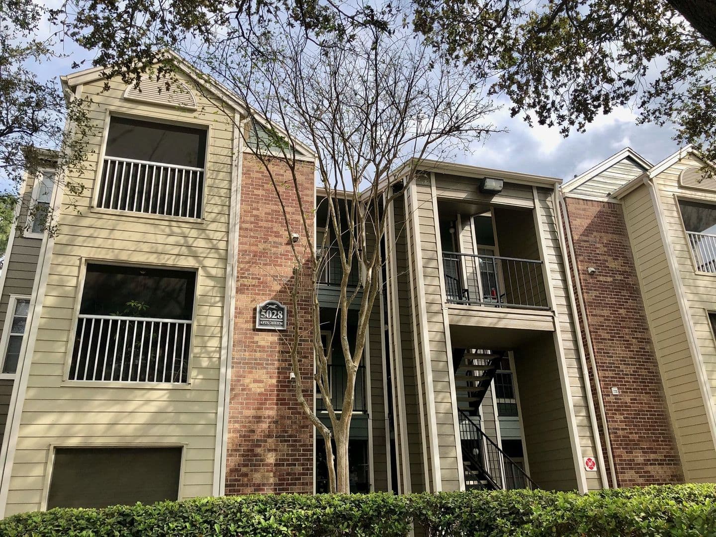 Orlando Condo: 5028 Park Central Drive #2127