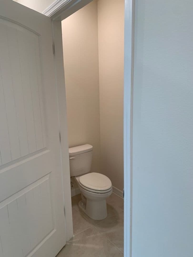 Leesburg House: 20007 Royal Tern Ct