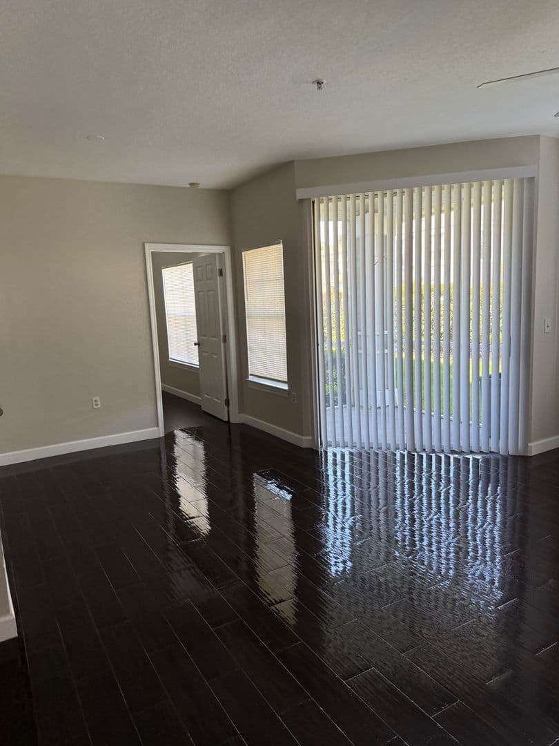 Orlando House: 5132 City St